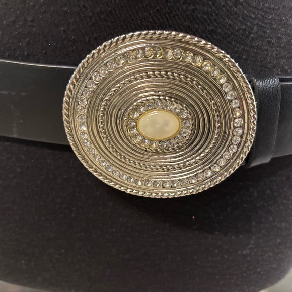 ❤️Chico’s Crystal Boho Leather Belt-M/L - Picture 2 of 4